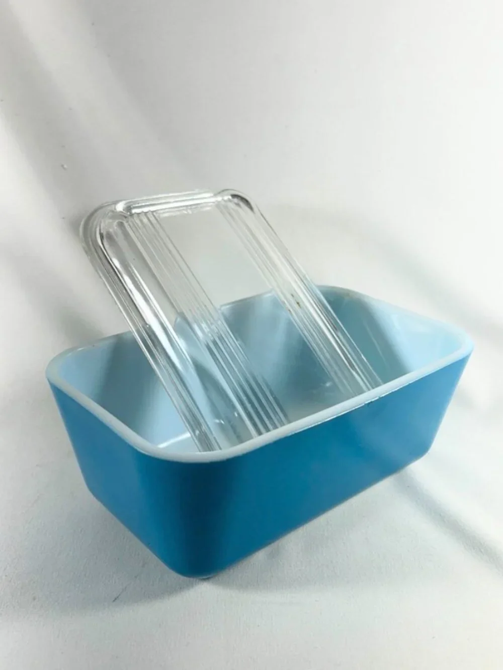 PYREX Refrigerator Dish #36/0502 W/Lid Vintage